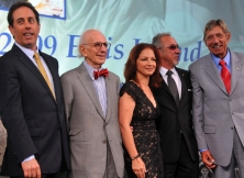 Jerry Seinfeld, Dr. Eric Kandel, Gloria and Emilio Estefan, and Joe Namath