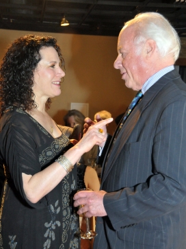 Susie Essman and President Thomas J. Schwarz