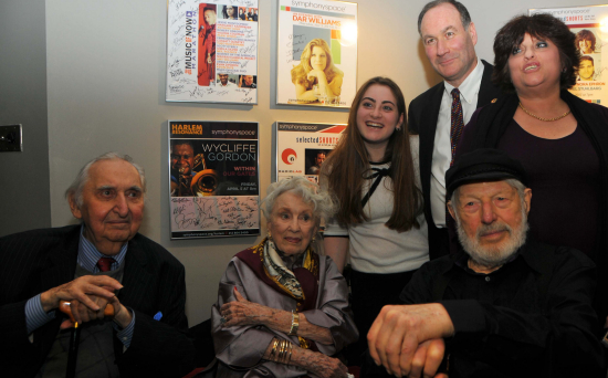 Jeffrey Wiesenfeld (rear) with his daughter Maxine and wife Cynthia, plus (front l-r) Fyvush Finkel, Bel Kaufman and Theodore Bikel