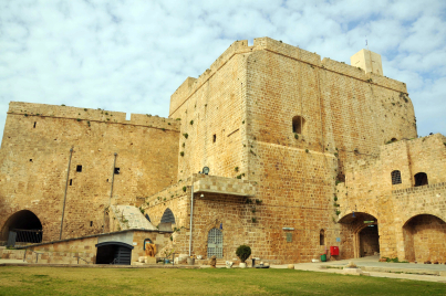 Jewish prisoners broke out from the British prison in the Akko Citadel